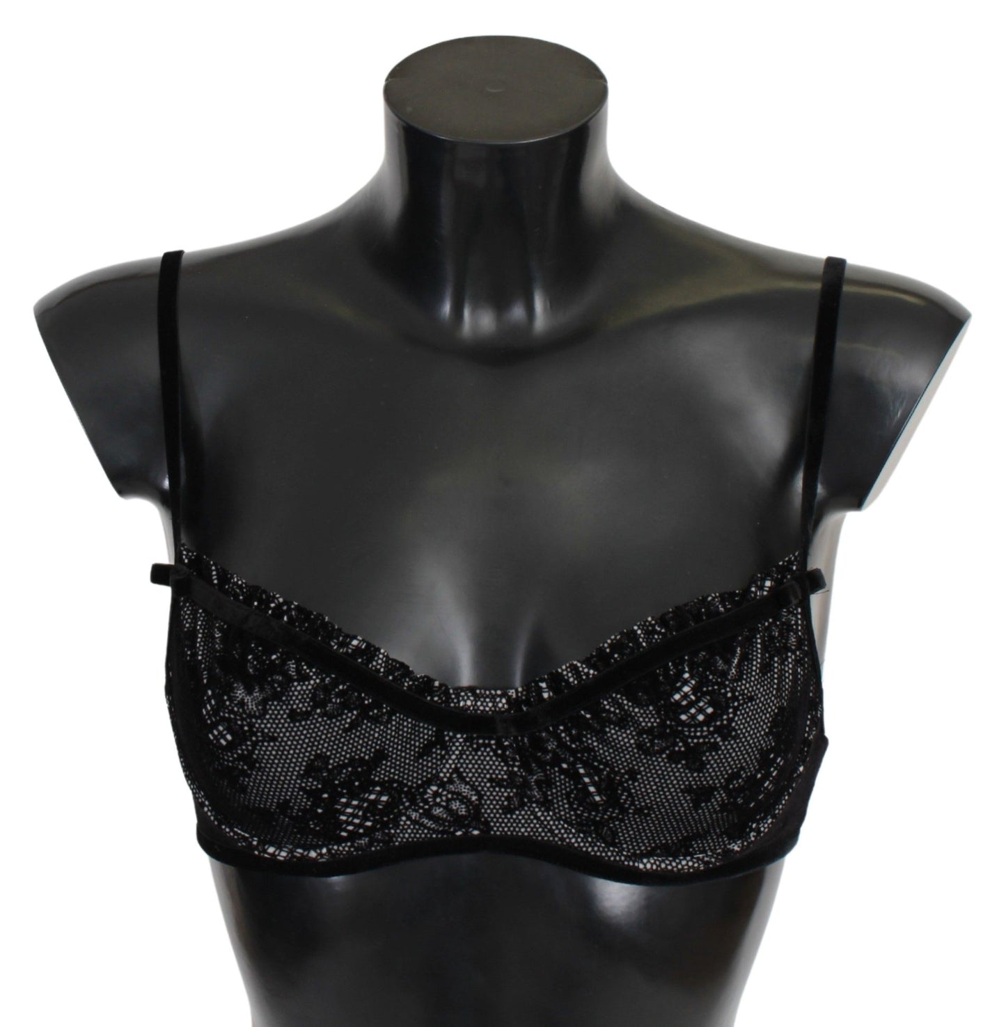 Intimo in nylon con reggiseno a balconcino in rete nera