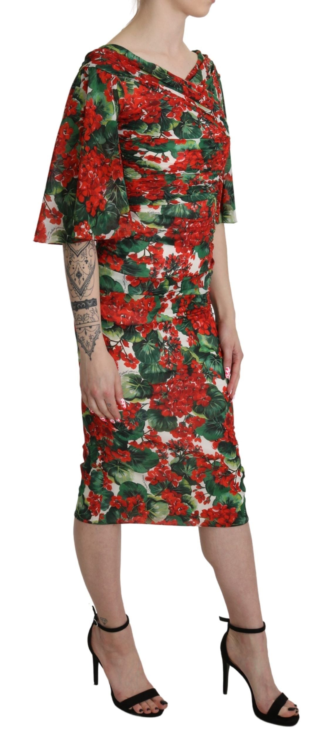 Robe fourreau mi-longue en soie extensible rouge à fleurs