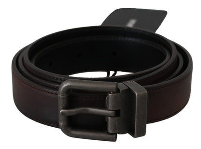 Ceinture à boucle grise en cuir marron massif