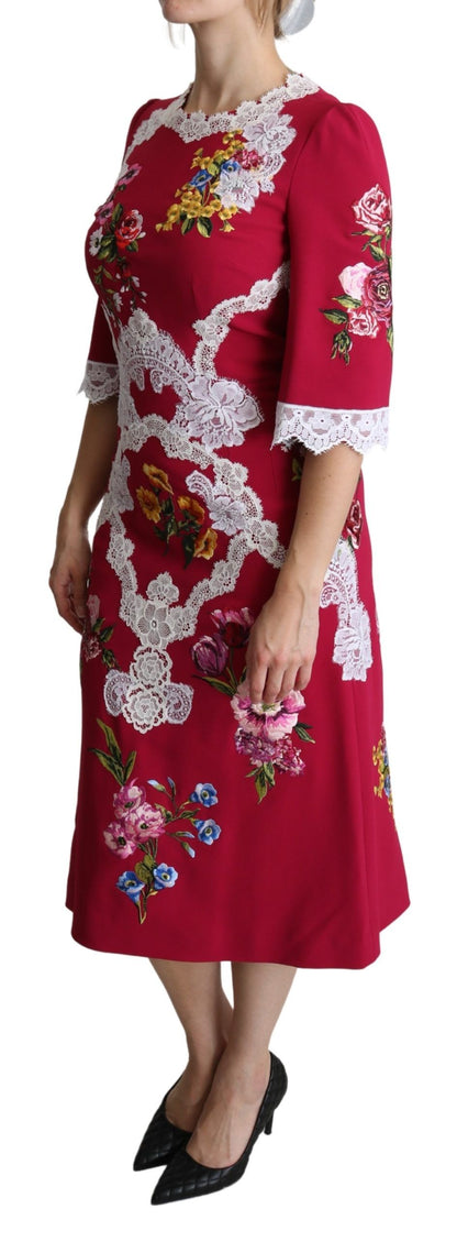 Robe fourreau mi-longue rouge brodée de fleurs