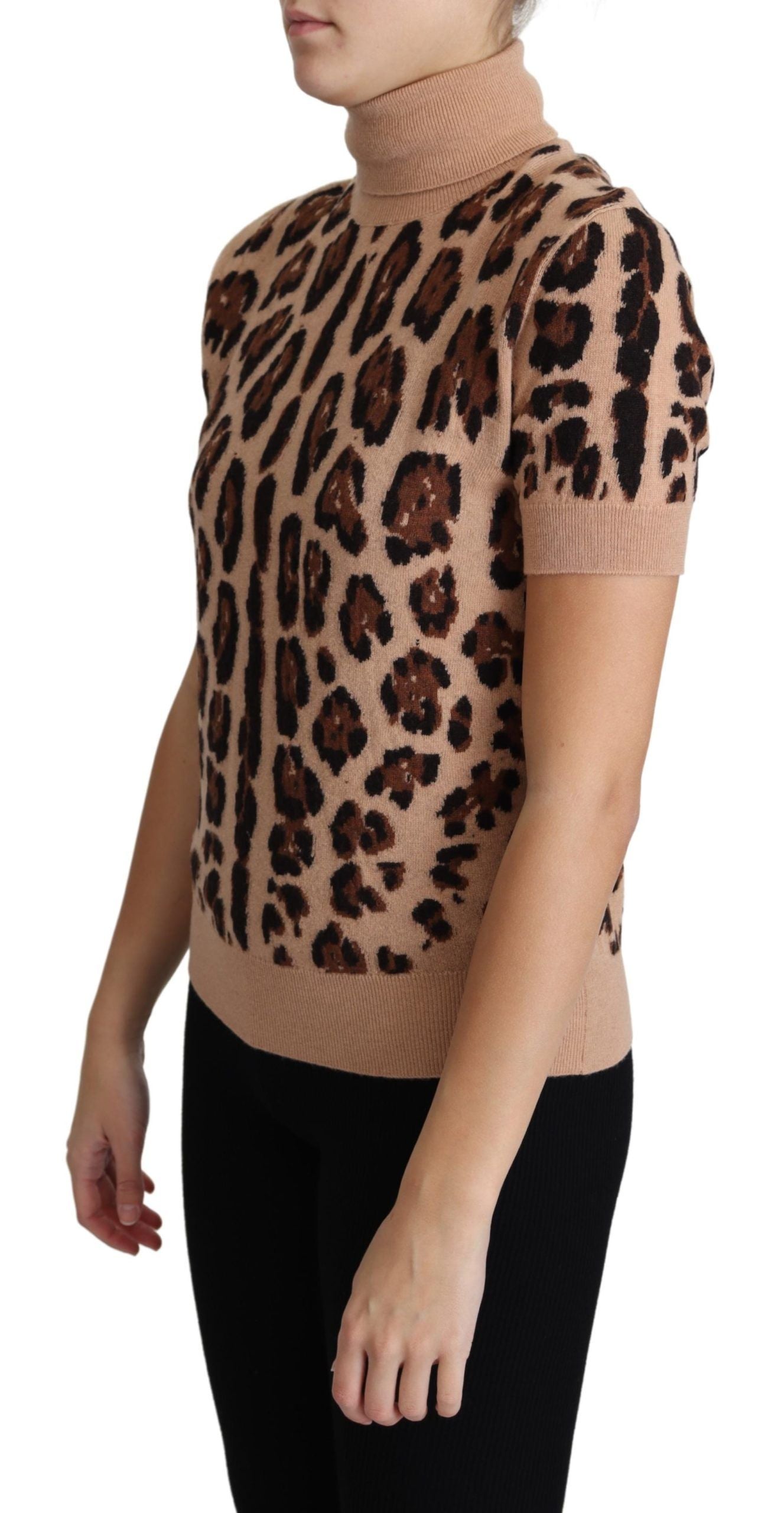 Top dolcevita in lana vergine con stampa leopardata beige