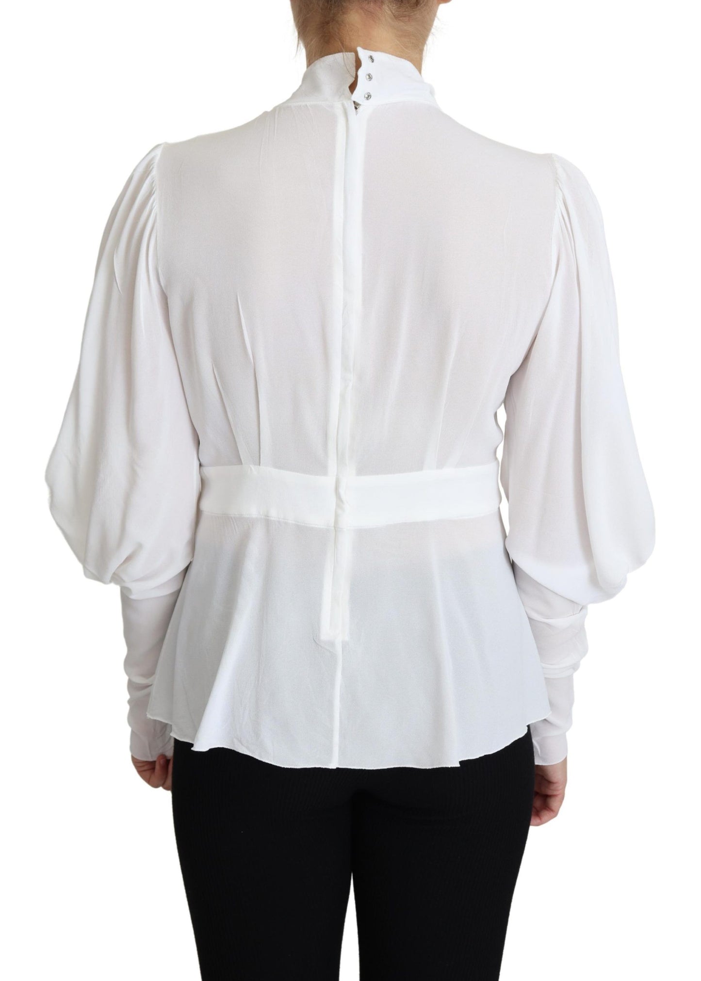 Weiße Bluse mit Ascot-Kragen und Laternenärmeln