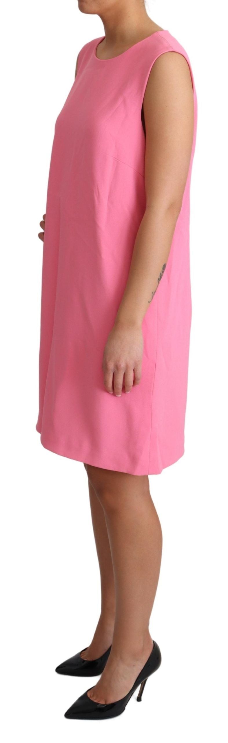 Robe droite rose sans manches au genou