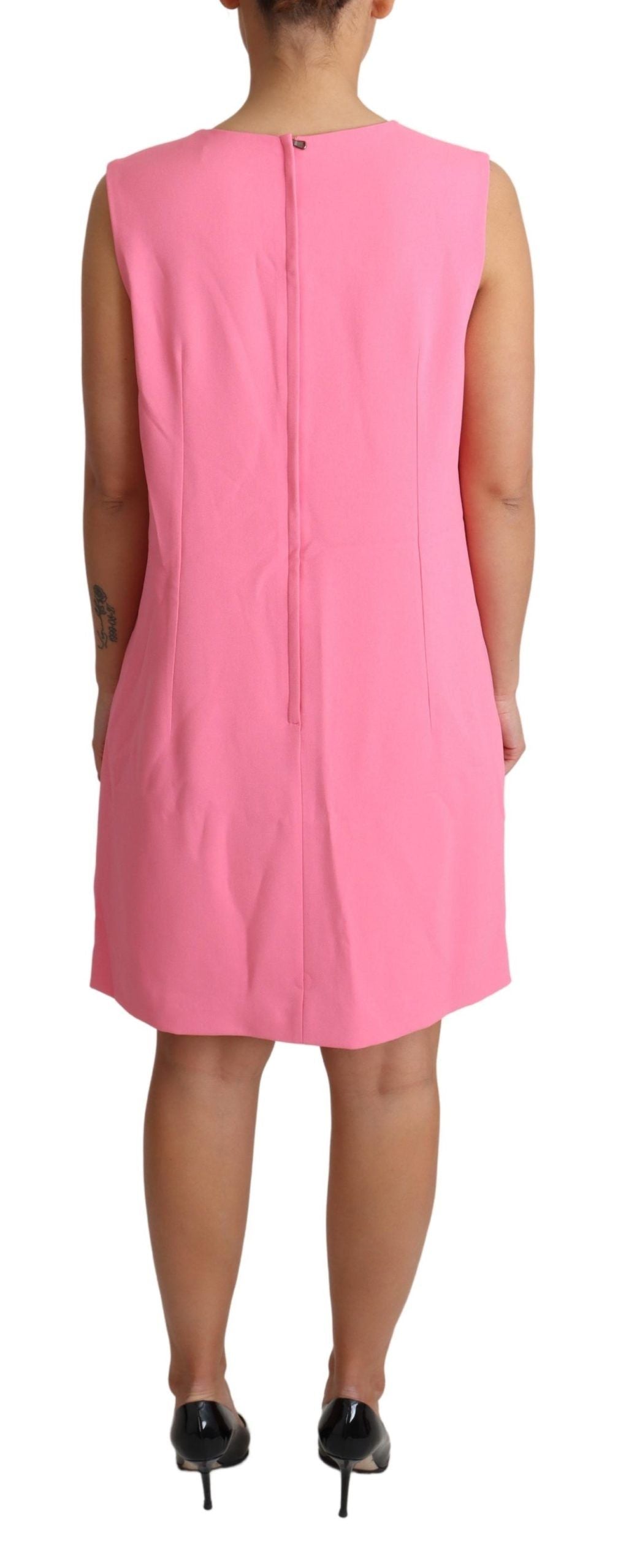 Robe droite rose sans manches au genou