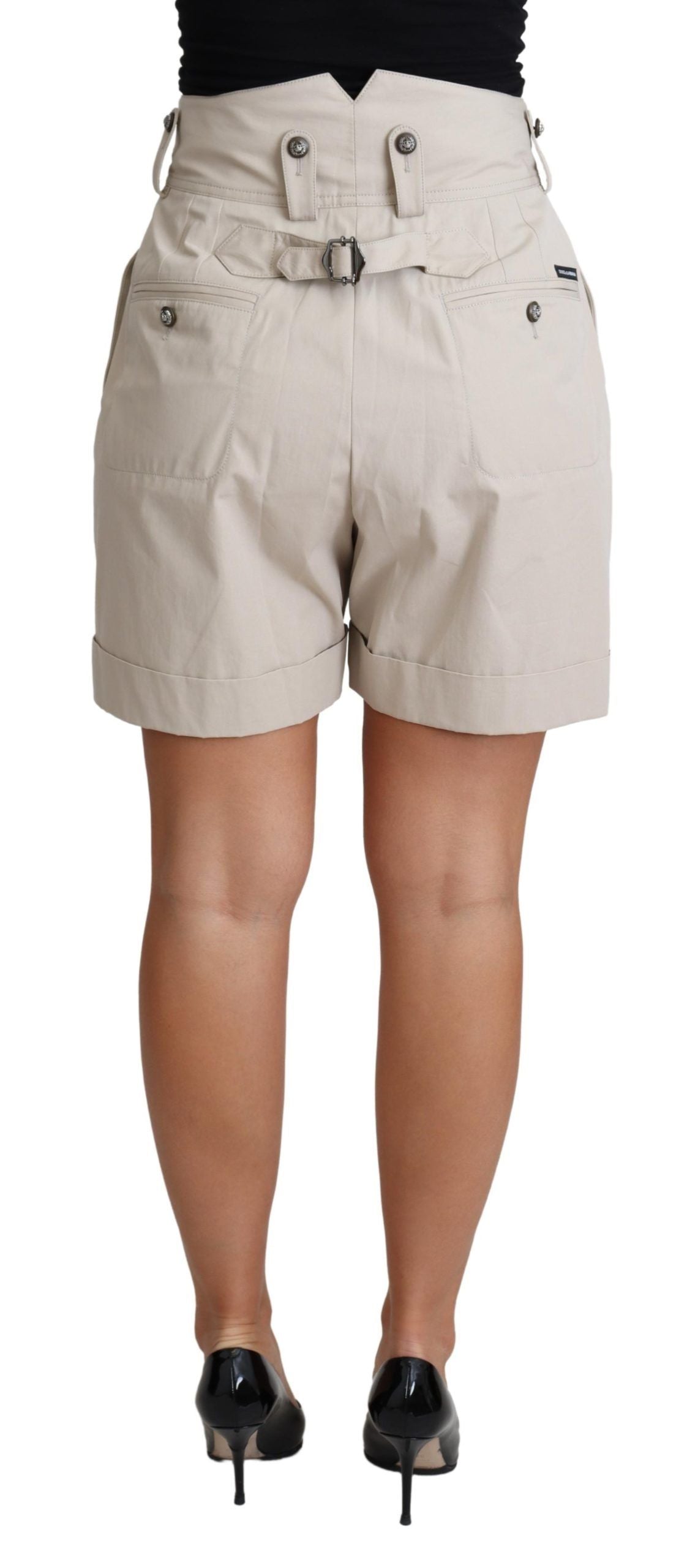 Beigefarbene, plissierte Freizeitshorts aus Baumwolle mit hoher Taille