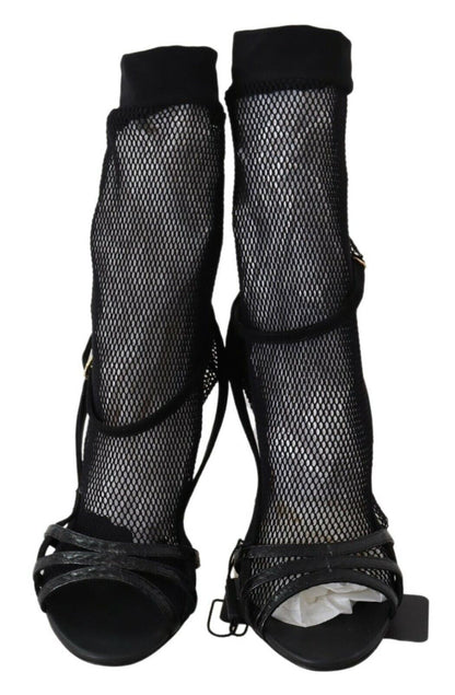 Kurze Stiefel aus schwarzem Wildleder, Sandalen, Schuhe