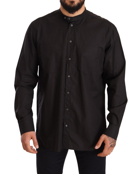 Chemise haute noire 100 % coton.