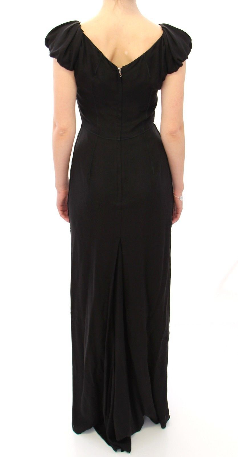 Robe Maxi IT en soie noire à manches courtes