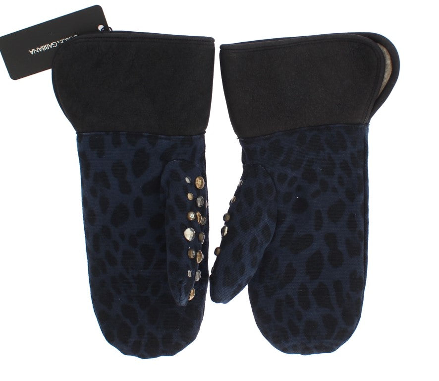 Handschuhe aus grauem Woll-Lammfell mit Nieten und blauem Leopardenmuster