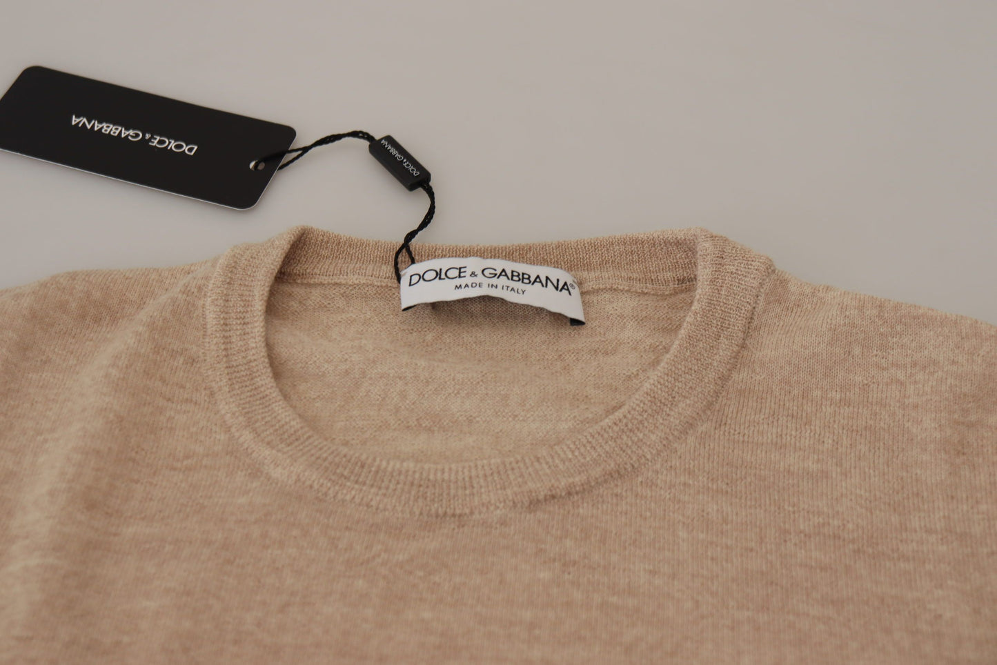 Maglione pullover girocollo in lana vergine beige