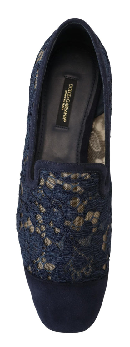 Mocassini slip-on in pizzo floreale blu. Scarpe basse