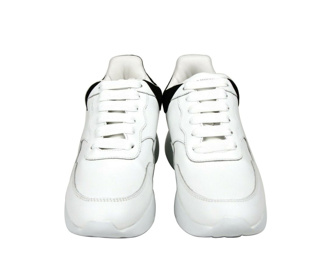 Alexander McQueen Sneaker Da Donna In Pelle Scamosciata Bianca