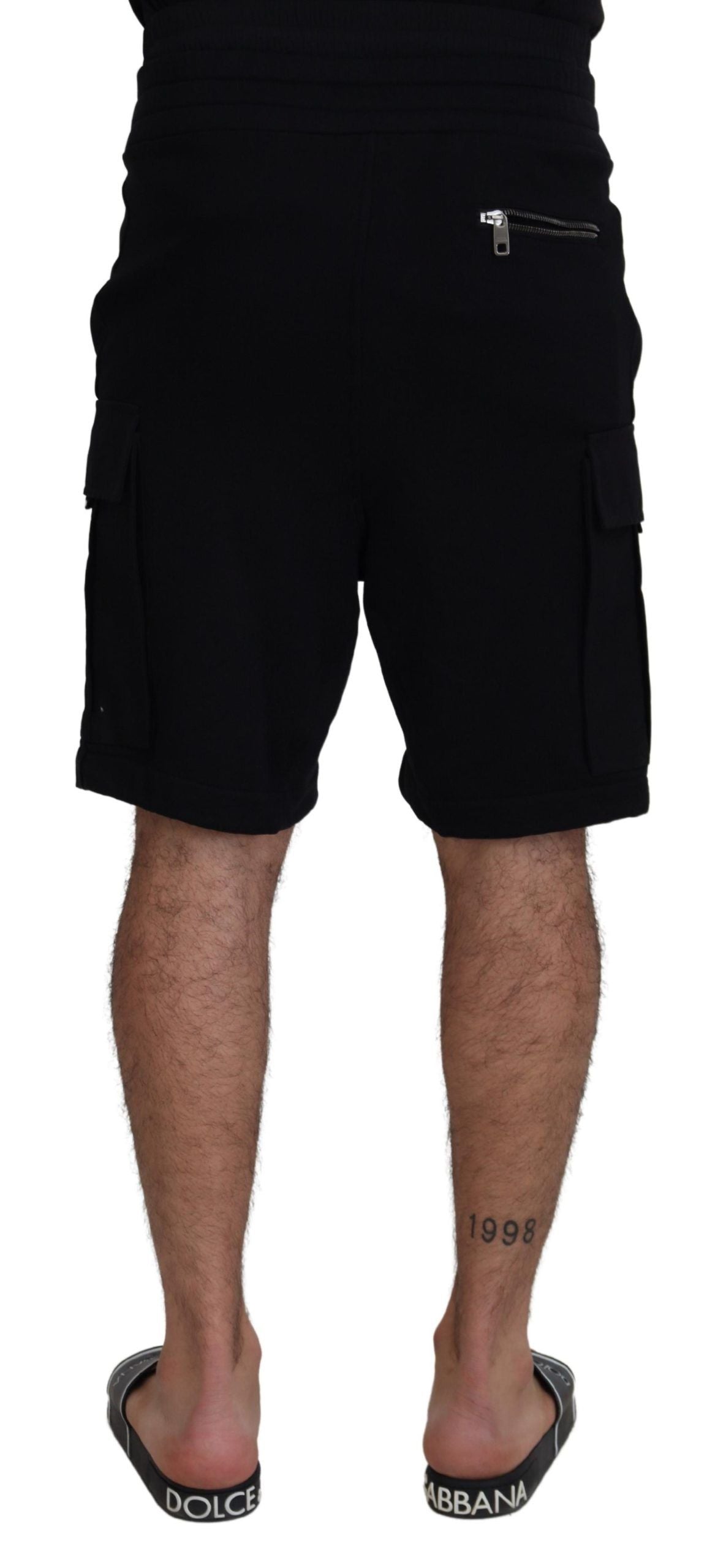 Schwarze Bermuda-Cargoshorts aus Baumwolle