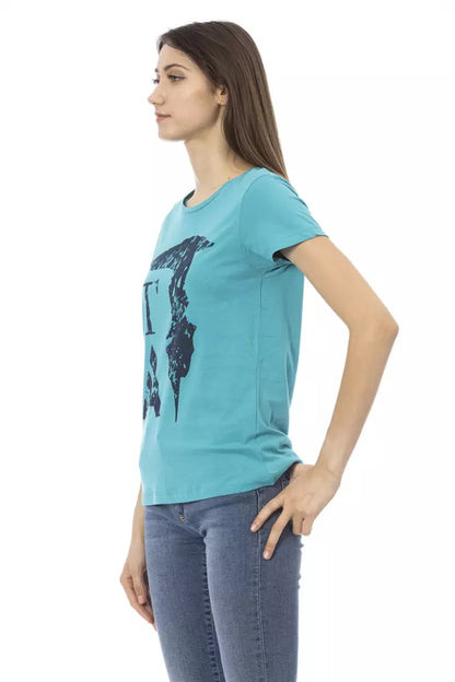 Elegantes hellblaues T-Shirt mit schickem Frontprint