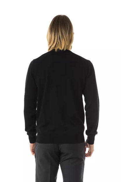 Schwarzer Pullover aus Merinowolle