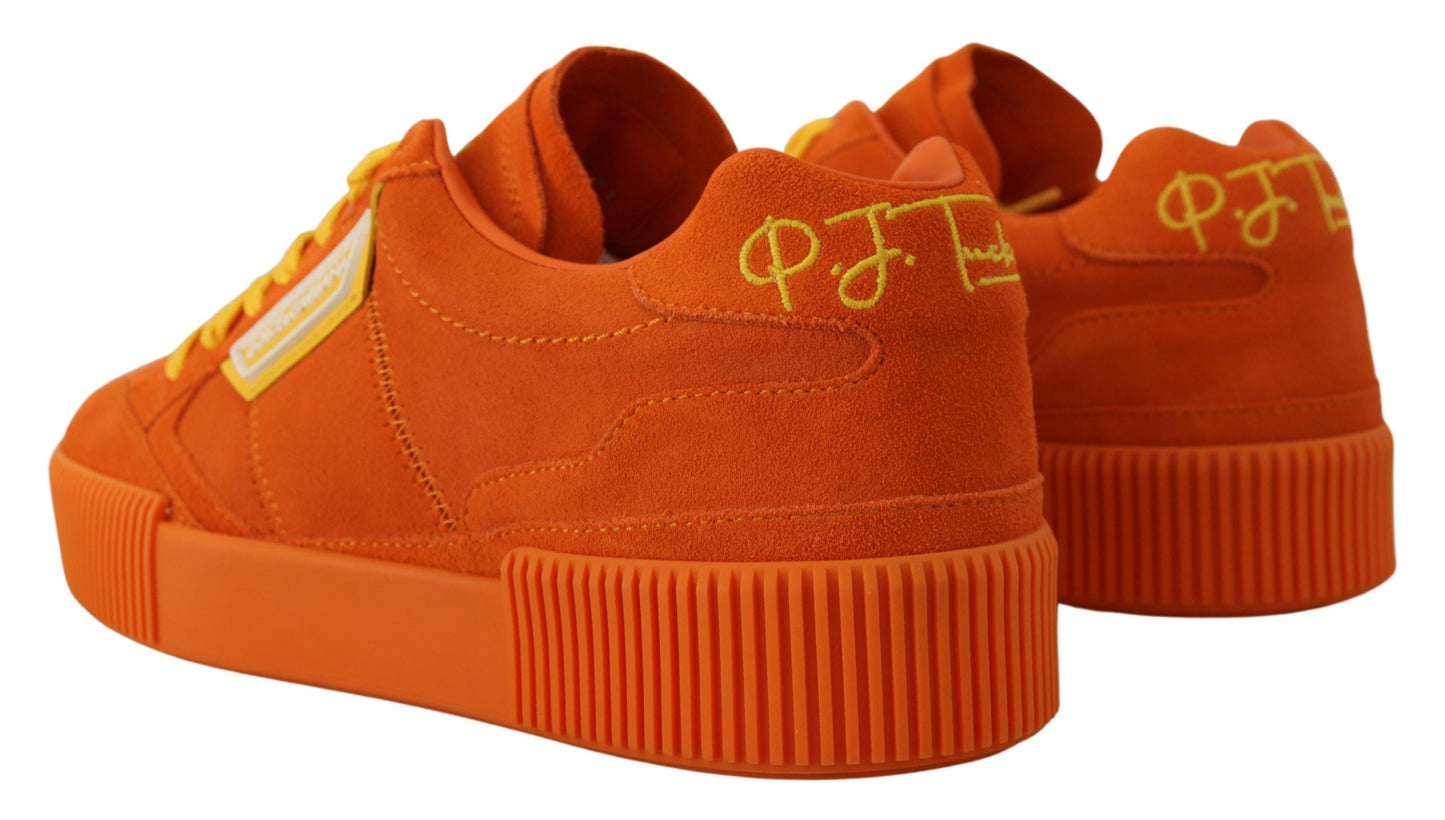 Schicke orange Wildleder-Schnürsneaker