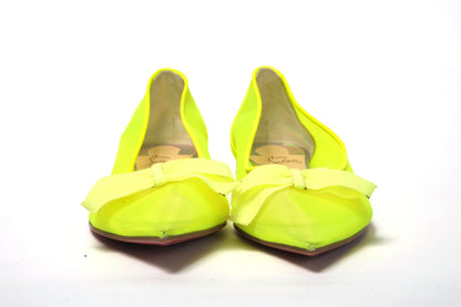 Fluro-Gelb-Schuh mit flacher spitzer Zehenpartie