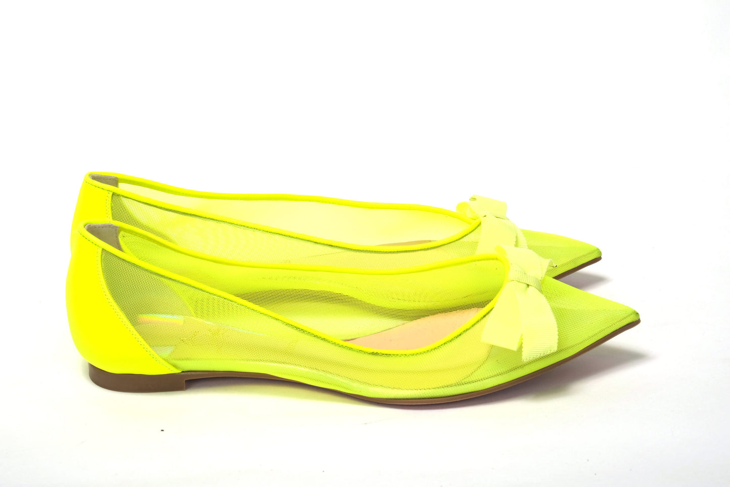 Fluro-Gelb-Schuh mit flacher spitzer Zehenpartie