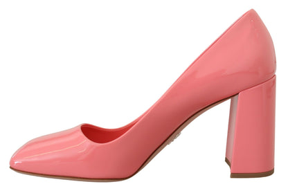 Elegante rosa Pumps mit quadratischer Spitze