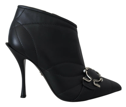 Elegante schwarze Stiefeletten aus gestepptem Leder