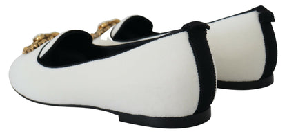 Mocassini slip on in velluto bianco. Scarpe basse