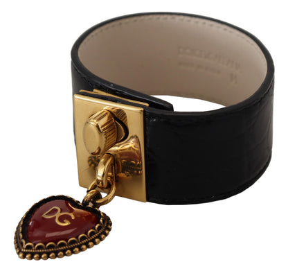 Elegantes schwarzes Lederarmband mit Golddetails