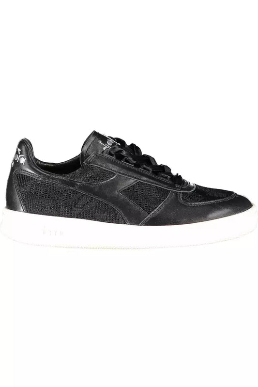 Schicke bestickte schwarze Sport-Sneakers