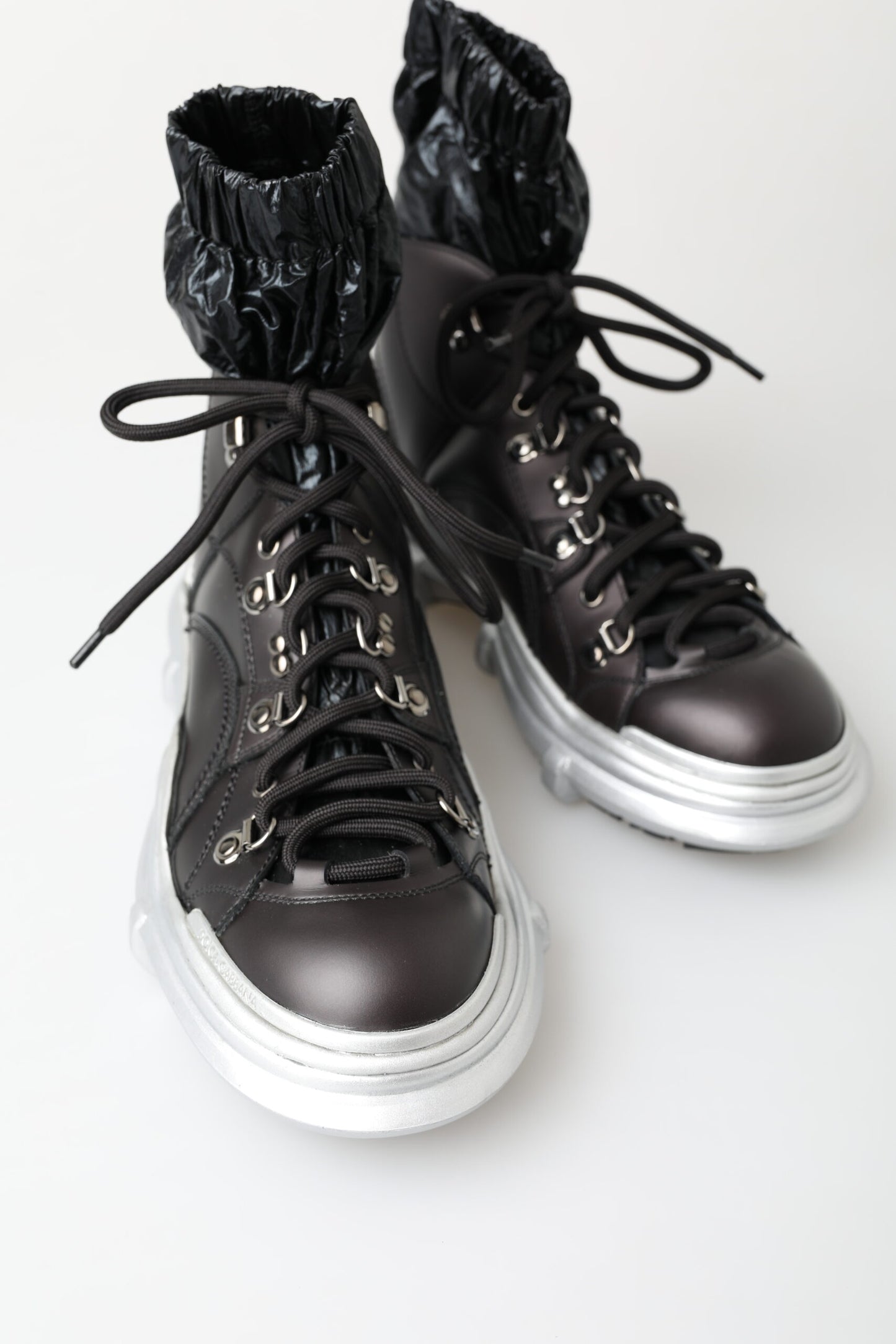 Schwarze High-Top-Sneaker-Bootie