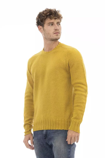 Maglione di lana giallo