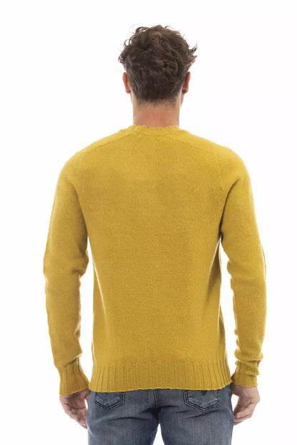 Maglione di lana giallo