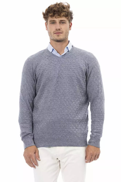 Eleganter hellblauer Pullover mit V-Ausschnitt