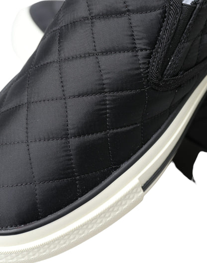 Elegante gesteppte schwarze Canvas-Sneakers