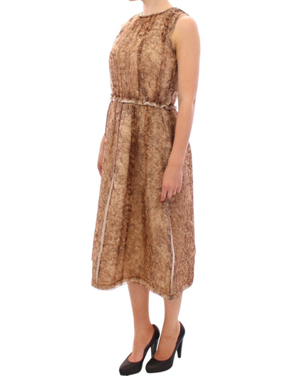 Robe en soie marron sans manches