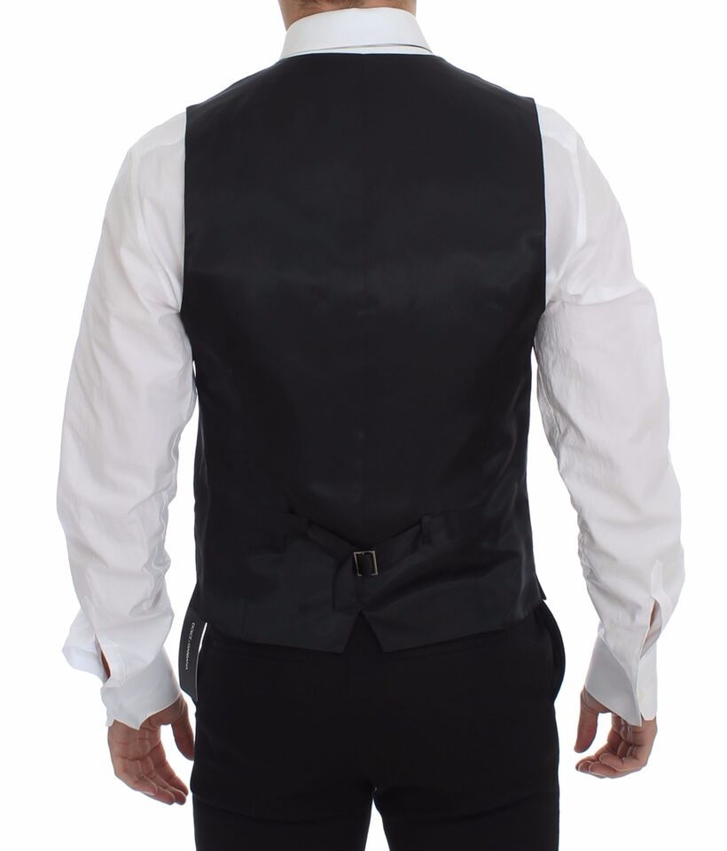 Robe grise boutonnée sur le devant, coupe slim, gilet formel