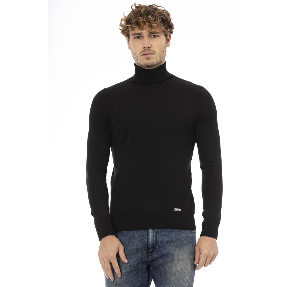 Eleganter Rollkragenpullover mit Monogramm-Detail