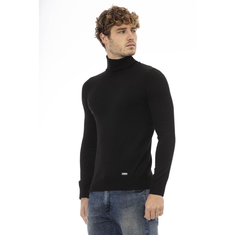 Eleganter Rollkragenpullover mit Monogramm-Detail