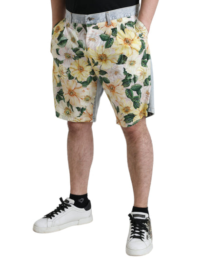 Mehrfarbige Bermudashorts aus Baumwolle mit Blumenmuster