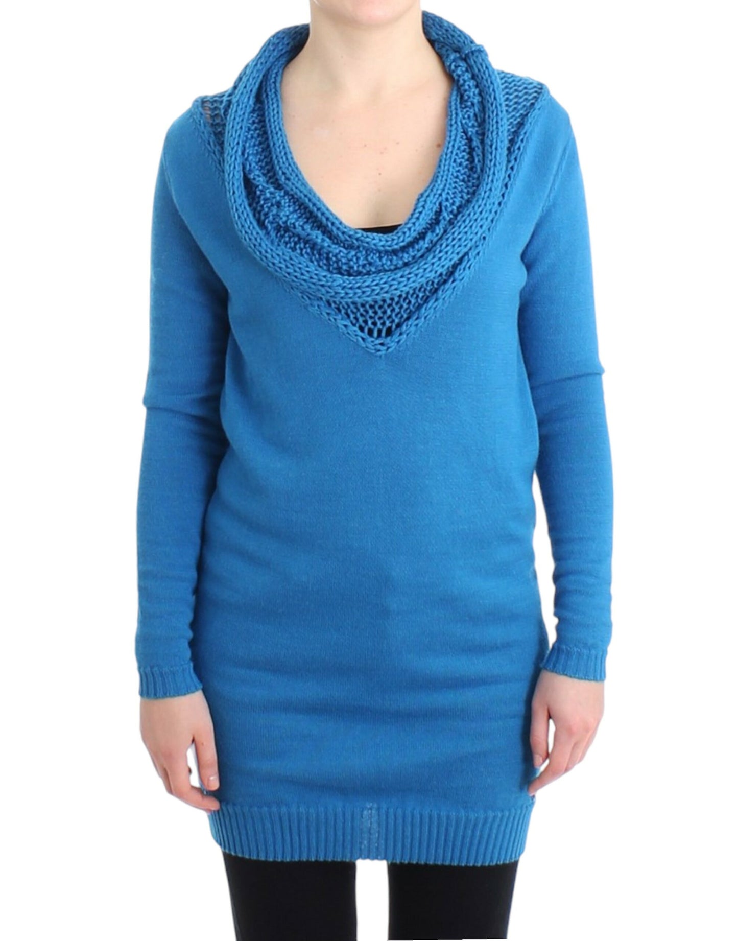 Blauer Pullover mit U-Ausschnitt