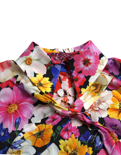 Seidenbluse mit Blumenmuster und Bindeverschluss vorne