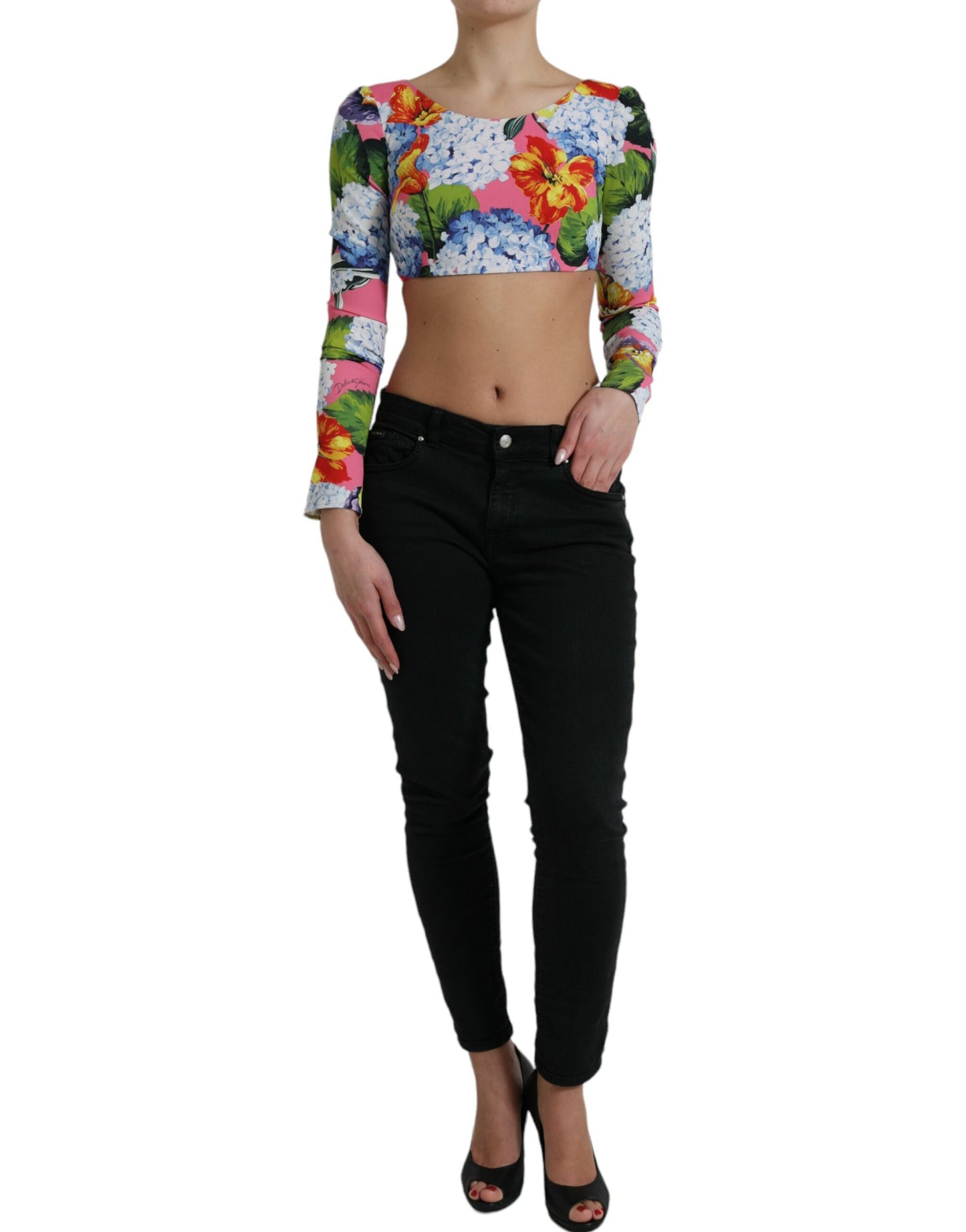 Kurzes Top mit floraler Eleganz