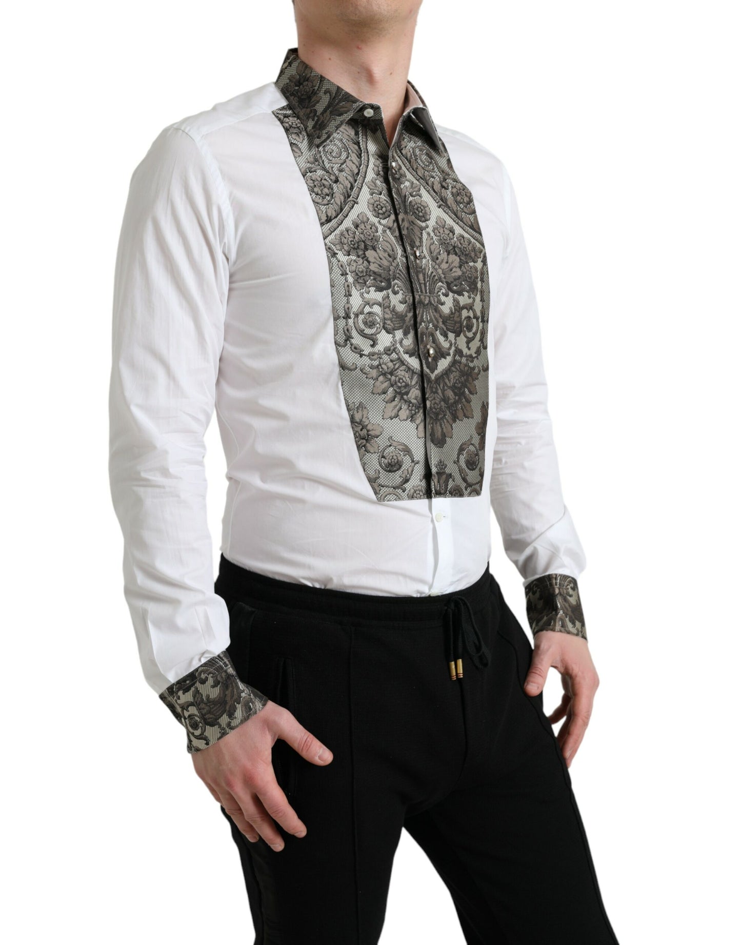 Elegantes Slim Fit Hemd mit Umschlagmanschetten