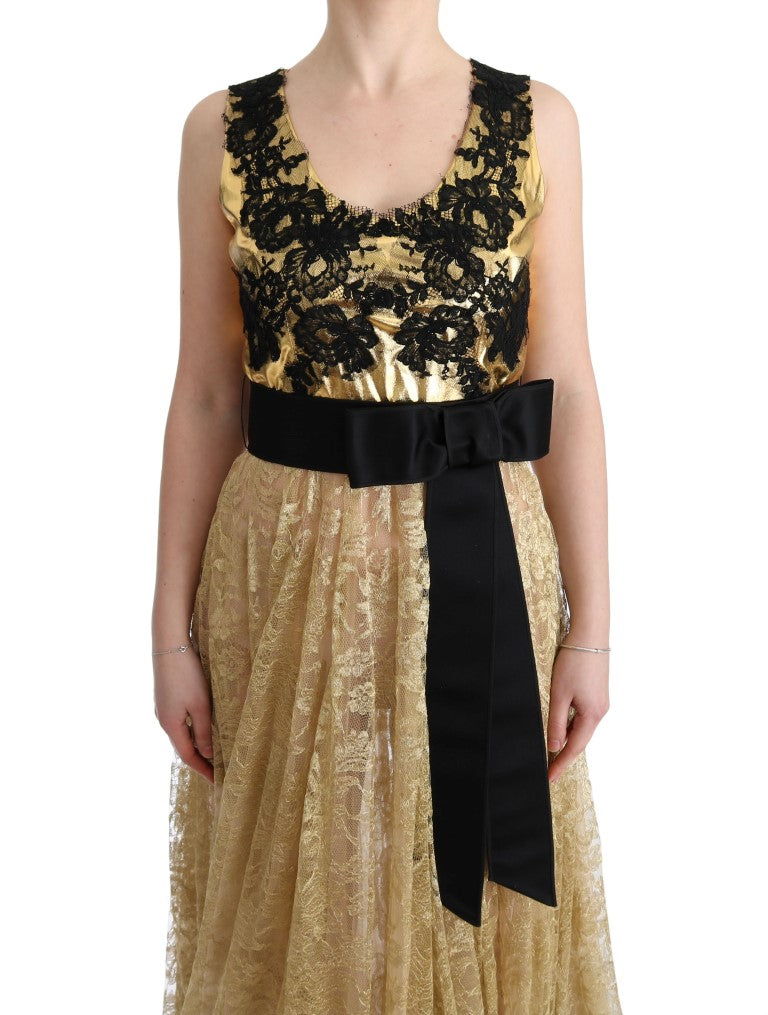 Goldschwarzes Spitzenkleid mit Blumenmuster