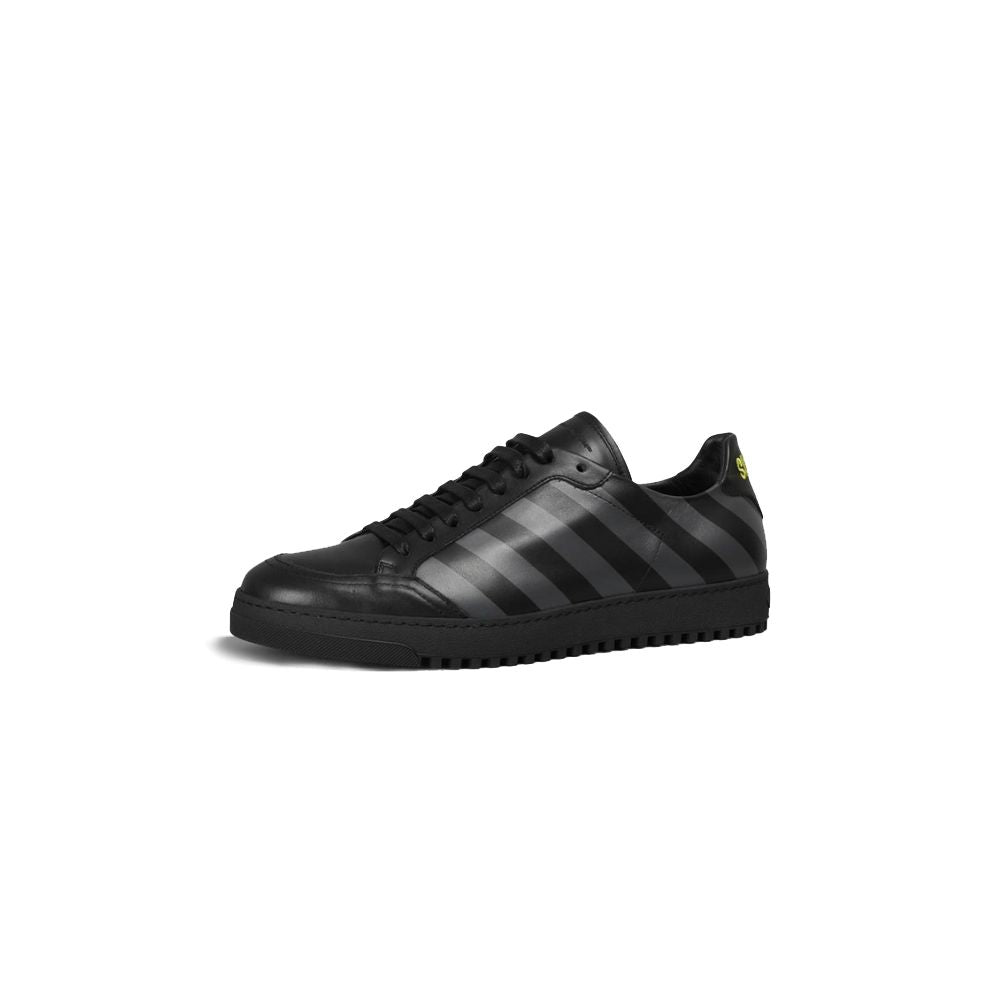 Stylish Calfskin Sneakers with Iconic Grey Stripes