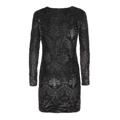 Robe noire en polyester