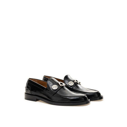 Elegant Leather Flat Shoes in Timeless Black