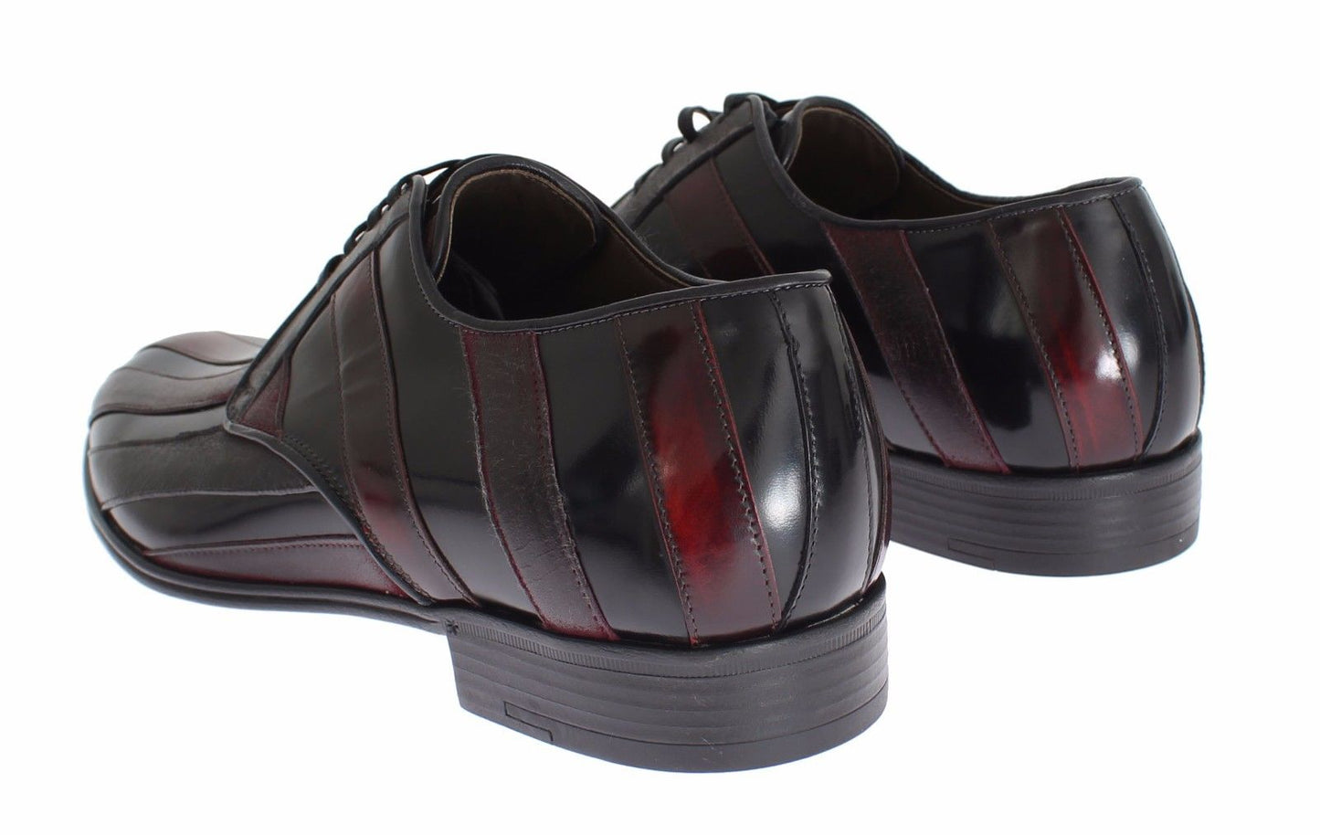 Chaussures habillées en cuir bordeaux noir