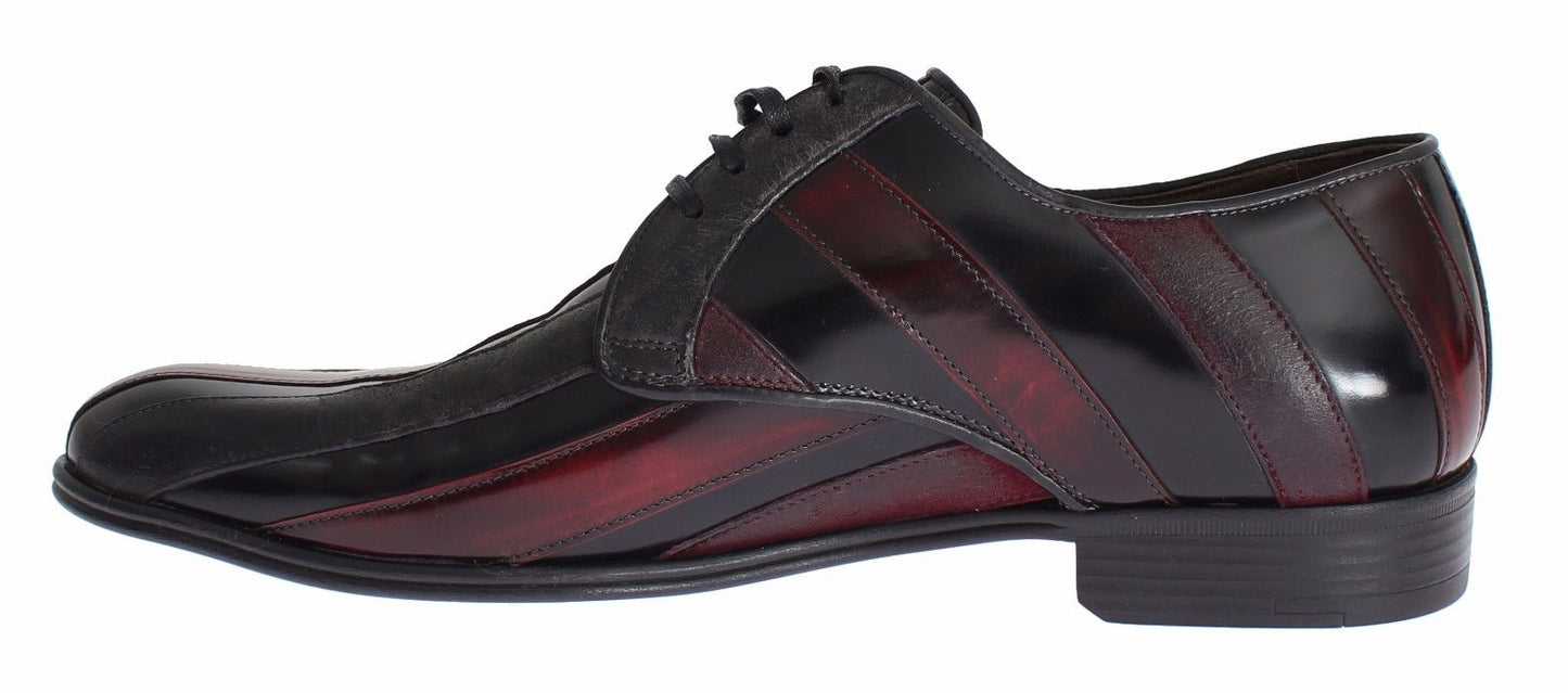 Chaussures habillées en cuir bordeaux noir