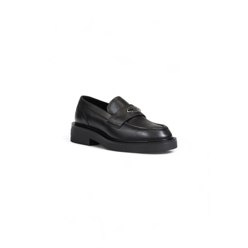 Tommy Hilfiger Black Leather Flat Shoe