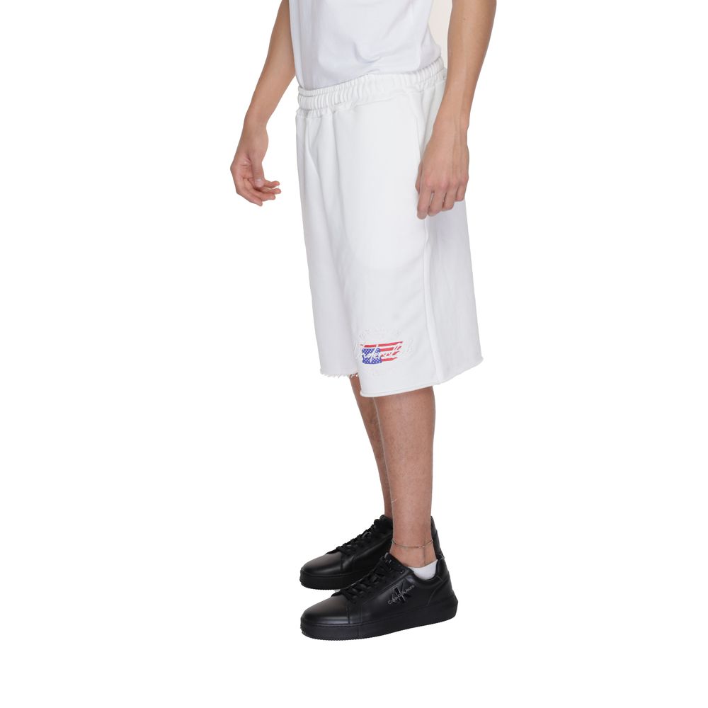 Underclub White Cotton Short