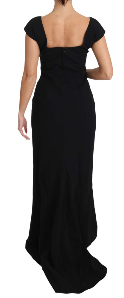 Robe longue évasée noire coupe extensible